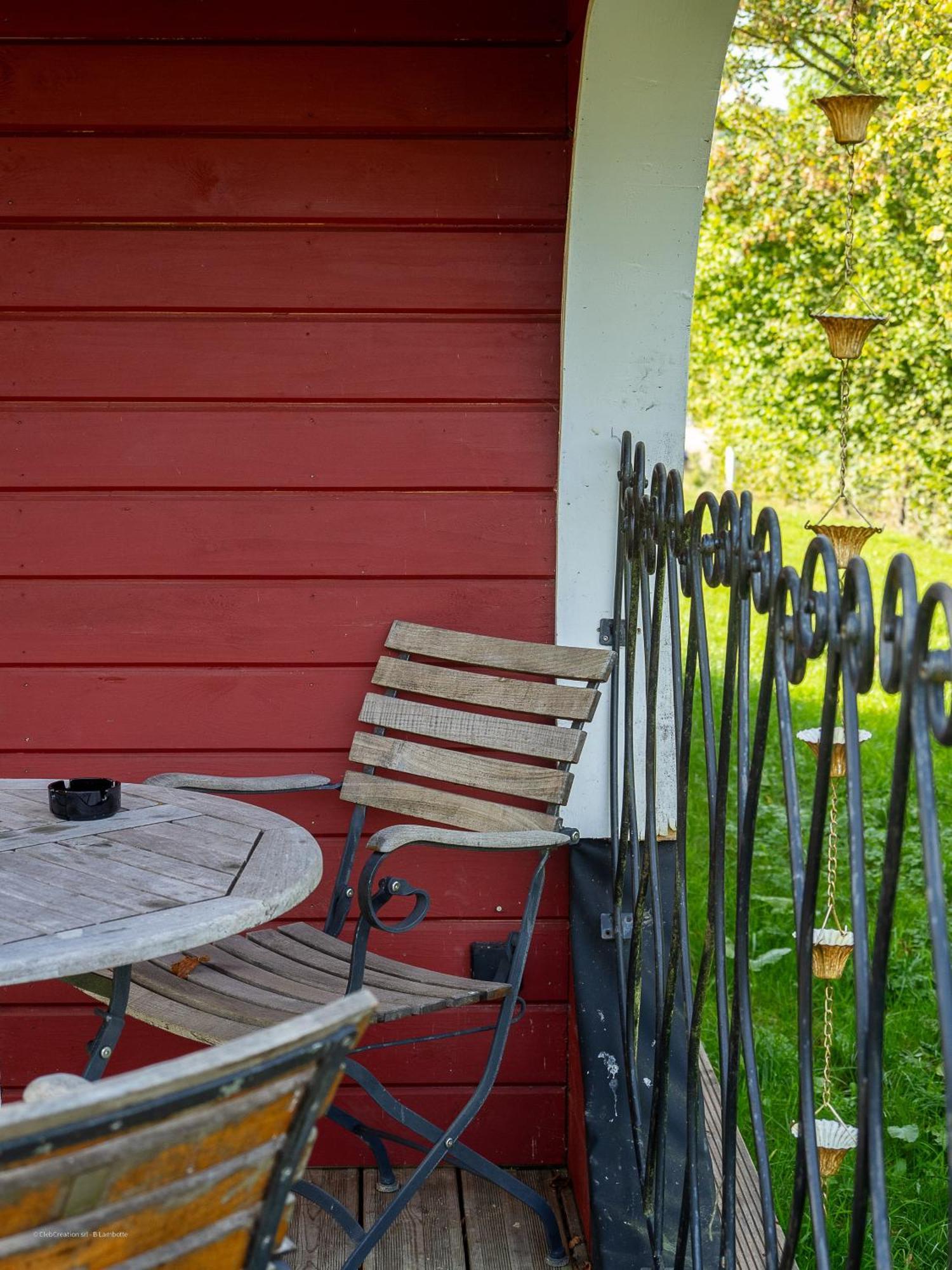Willa La Tiny House De La Bergerie Lierneux Zewnętrze zdjęcie